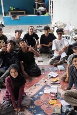 Komunitas Teksutera Gelar Kegiatan Rutin Literasi di Bojongpicung, Dorong Peran Aktif Generasi Muda Cianjur